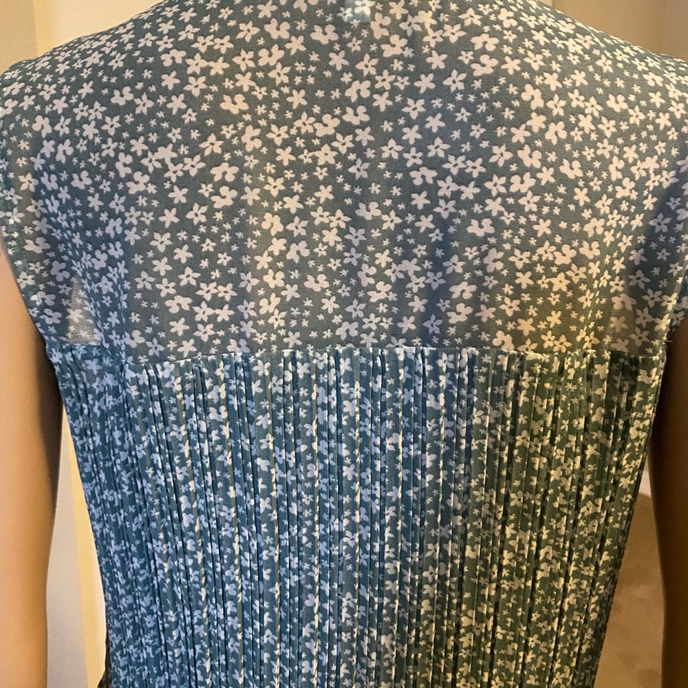 EUC Pleione Floral Blouse. - Picture 8 of 15